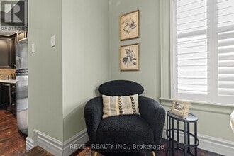 296 Queen St S in Mississauga, ON - Building Photo - Building Photo