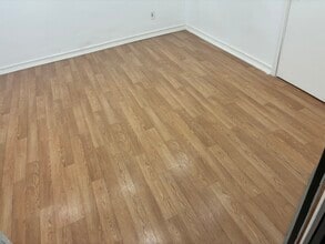 8014 95th Ave in Ozone Park, NY - Building Photo - Building Photo