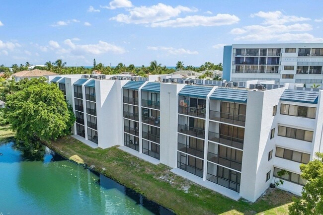 1605 S US Hwy 1, Unit A306 in Jupiter, FL - Building Photo - Building Photo