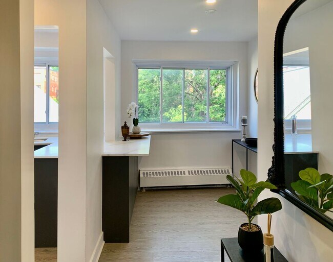 3420 Decelles Pl in Montréal, QC - Building Photo - Building Photo