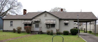 1107 8th Ave SE in Decatur, AL - Building Photo