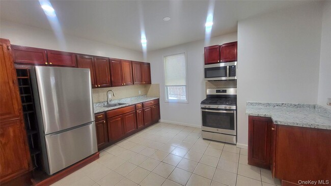 49 Carroll St in Poughkeepsie, NY - Building Photo - Building Photo