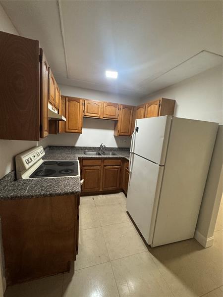 1870 NW 60th Ave in Sunrise, FL - Building Photo - Building Photo