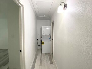 906 Eagle Ave in Pasadena, TX - Building Photo - Building Photo