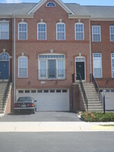 24138 Boomerang Terrace in Aldie, VA - Building Photo - Building Photo