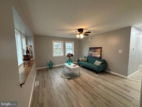 120 Phillips Ave, Unit 554.579769 in Hamilton Township, NJ - Building Photo - Building Photo