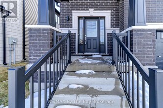 26 Frederica Cres in Wasaga Beach, ON - Building Photo - Building Photo