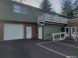 109 Wooster St in Bethel, CT - Building Photo