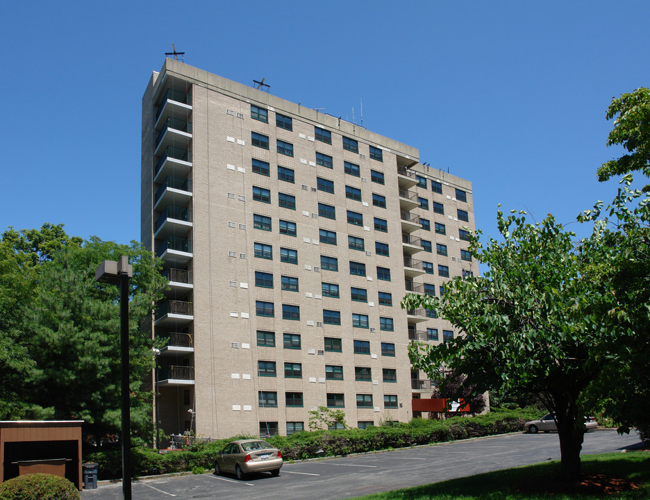 Wesley Hall Apartments in Peekskill, NY - Building Photo