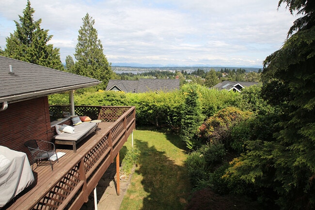 property at 6042 50th Ave NE