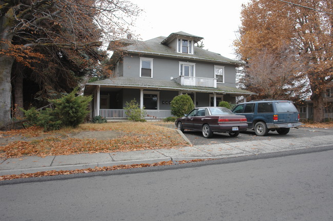 1512 Browne Ave in Yakima, WA - Building Photo - Building Photo