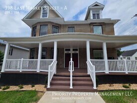 398 E Market St in Harrisonburg, VA - Building Photo