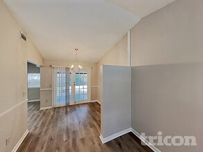 8405 Caledesi Island Dr in Tampa, FL - Building Photo - Building Photo