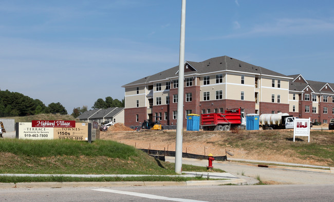 Highland Terrace in Cary, NC - Building Photo - Building Photo