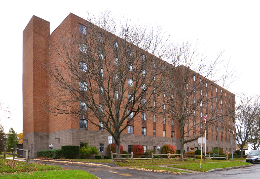 John Guy Prindle Apartments in Ilion, NY - Foto de edificio