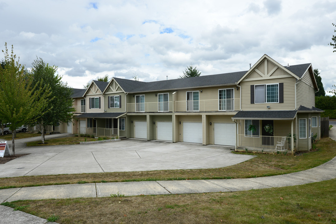 Pebble Creek Village in Vancouver, WA - Building Photo