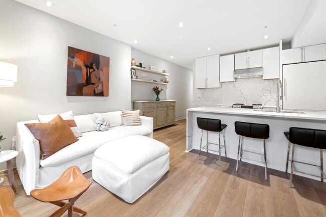 property at 1713 15th St NW