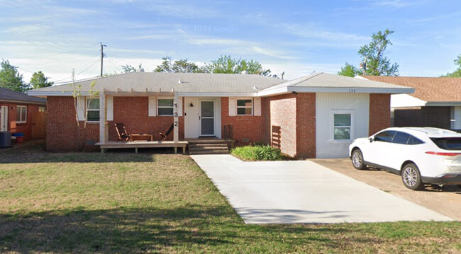 property at 132 Elwood Dr