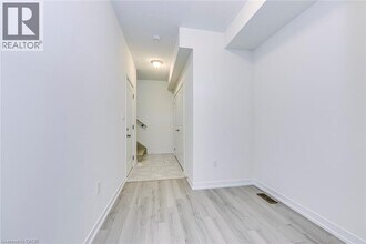 1544 Wellwood Terrace in Milton, ON - Building Photo - Building Photo