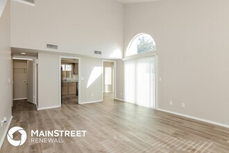 4461 W Tonto Rd in Glendale, AZ - Foto de edificio - Building Photo