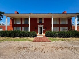 1310 65th Dr in Lubbock, TX - Building Photo