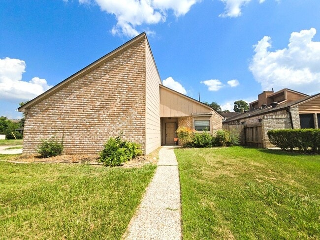 property at 1705 Bodart Ct