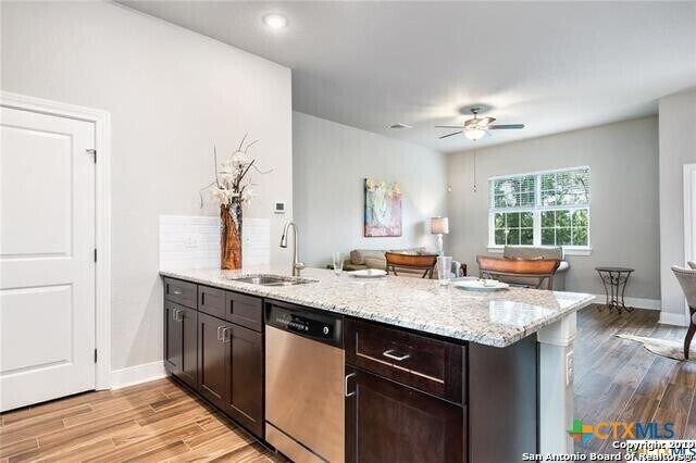 3067 View Ridge Dr in Spring Branch, TX - Building Photo