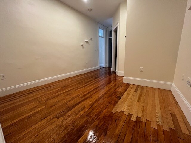35 Queensberry St, Unit 21