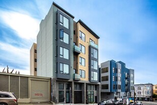 2 Russia Ave in San Francisco, CA - Building Photo