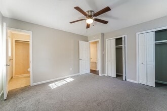 445 N Canton Club Cir in Jackson, MS - Building Photo - Building Photo