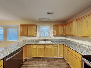 6119 Spanish Moss Ln in Charlotte, NC - Building Photo - Building Photo
