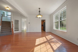 438 Lorraine Dr in Frederica, DE - Building Photo - Building Photo