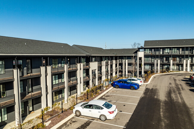 High View Cottages & Flats in Nashville, TN - Foto de edificio - Building Photo