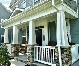 925 Skicoat St in Chesapeake, VA - Building Photo - Building Photo