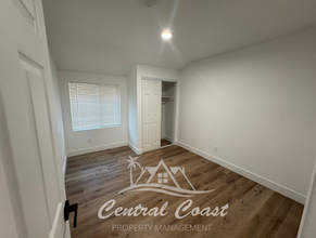 341 E Grant St, Unit 2 in Santa Maria, CA - Building Photo - Building Photo