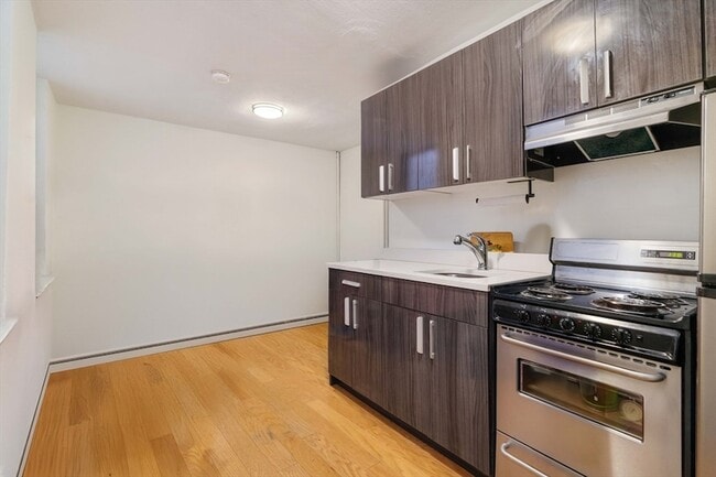 property at 5 N Margin St