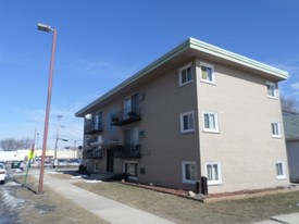 7244 W 63rd Pl Apartamentos