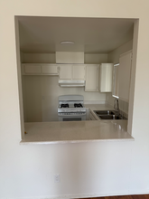 6825 Haskell Ave in Los Angeles, CA - Building Photo - Building Photo