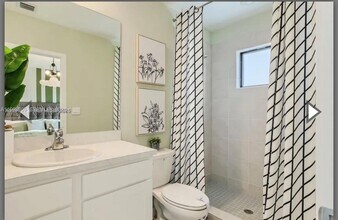 445 NE 1st St in Florida City, FL - Building Photo - Building Photo