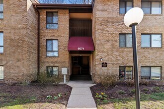 6071 Majors Ln in Columbia, MD - Building Photo - Building Photo