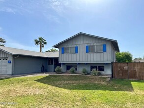 6806 S Terrace Rd in Tempe, AZ - Building Photo - Building Photo