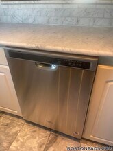 15 N Beacon St in Boston, MA - Building Photo - Building Photo