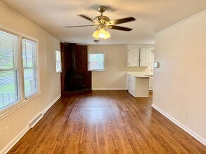 459 Camp Rd in Burlington, NC - Building Photo - Building Photo