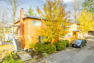 Mediterranean Apartments in Portland, OR - Building Photo - Building Photo