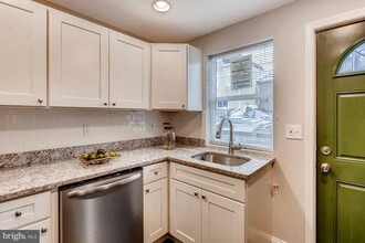 516 S Duncan St in Baltimore, MD - Building Photo - Building Photo