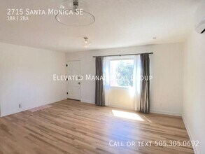 2715 Santa Monica Ave SE in Albuquerque, NM - Building Photo - Building Photo