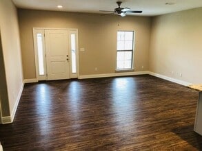 9550 Fox Hunter Ct W in Semmes, AL - Building Photo - Building Photo