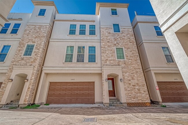 property at 5226 Kiam St