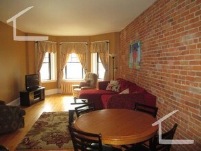 1169 Commonwealth Avenue-Unit -2 in Boston, MA - Building Photo - Building Photo