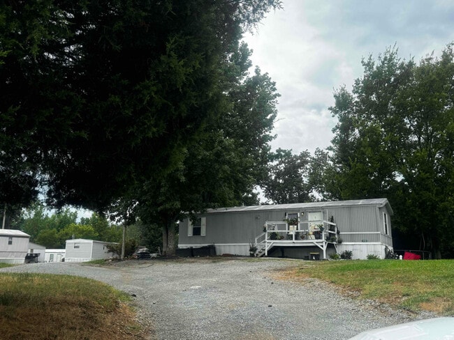 118 Heather Ln in Spring City, TN - Building Photo - Building Photo